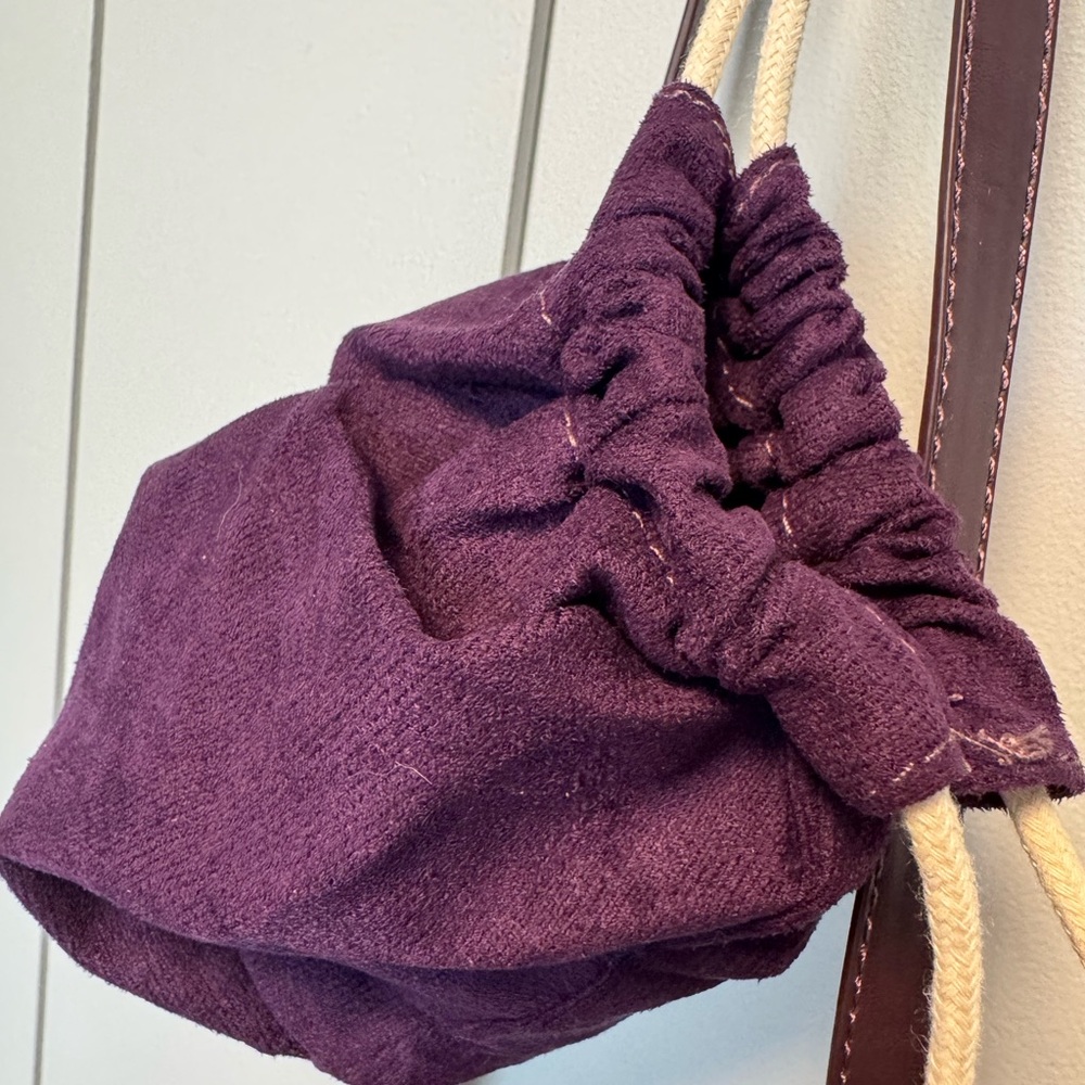 NWOT Elegant Purple Suede Women's Bag - Picture 12 of 15